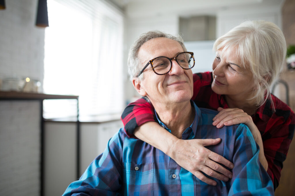 Know the warning signs of Parkinson’s disease in order to seek prompt medical intervention.